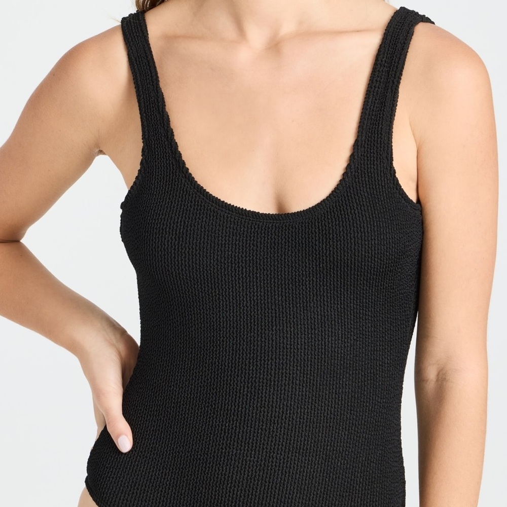 Good American Black Textured Scoop One-Piece Swimsuit - Picture 3 of 11